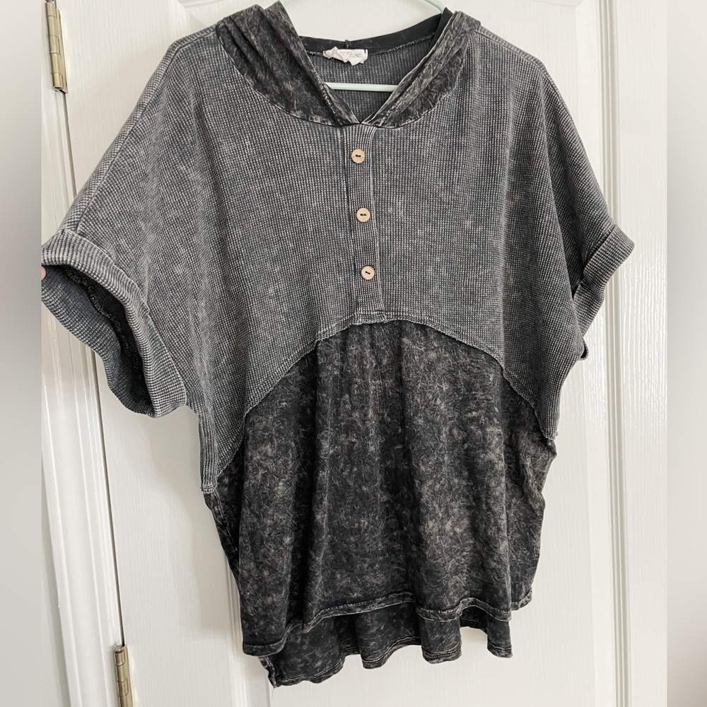 Fantastic Fawn mineral washed hooded top